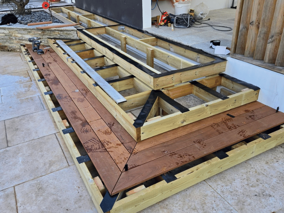 constructeur-terrasse-en-bois-locquemeau-319015